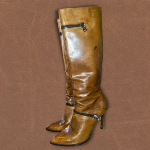 Pair of Europa Art brown leather knee-high boots with zipper details – size 5