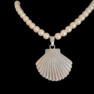 Pearl shell necklace with mixed metal sea shell pendant and lustrous pearl beads