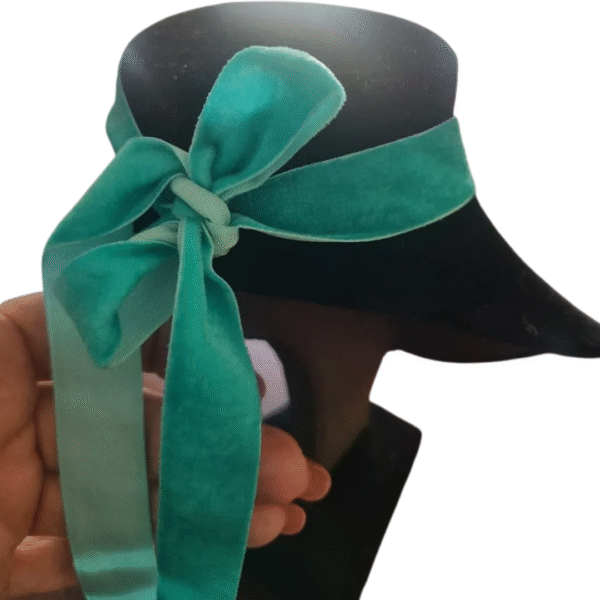 Abalone velvet necklace tie-back detail