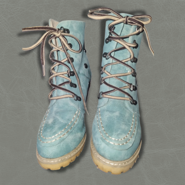 Topstitched Skyblue Boots – Size 5 | Rugged, Pre-Loved, Spotless