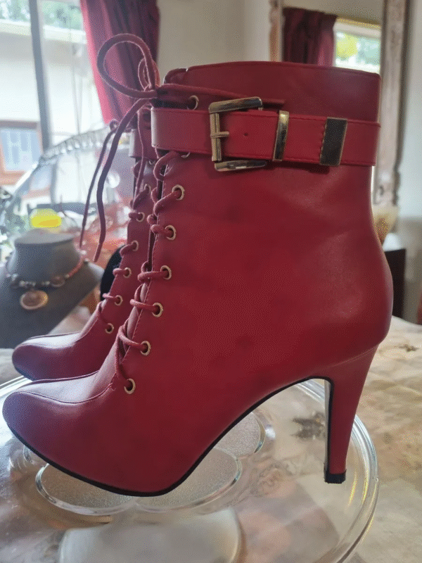 Red Boots from Foschini – Spotless, Size 4/5 | Worn Once