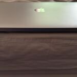 MacBook Air M1 8GB 256GB front top view closed 2