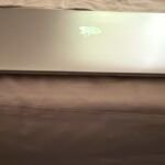 Apple MacBook Air M1 8GB 256GB front top view closed